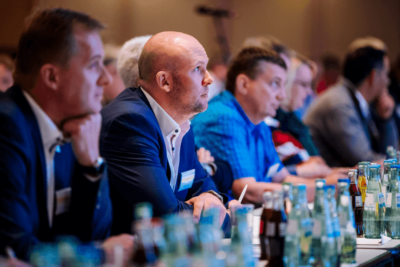 event-type-pages.conferences-page.hero-section.image-alt